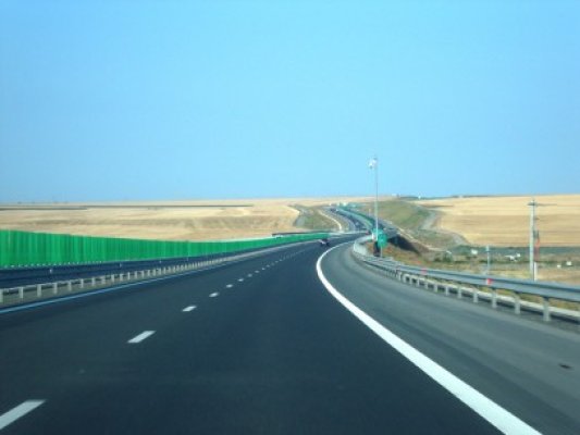 În atenţia şoferilor: se opreşte circulaţia pe A2 Bucureşti - Constanţa. Vezi orarul!